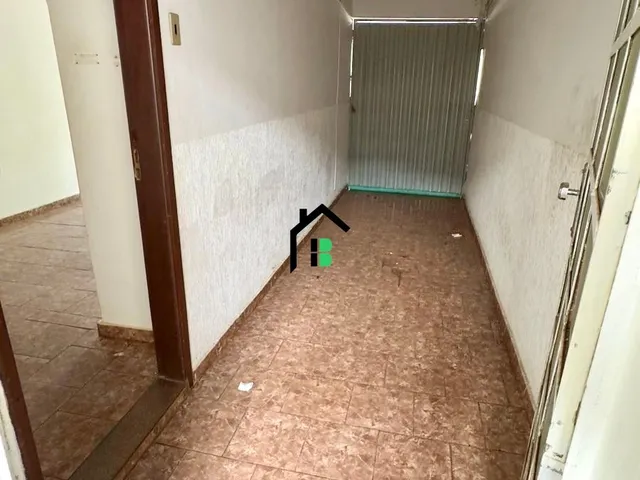 Imagem 3: Casa comercial no centro, 3 quartos, 2 salas, 2 vagas de garagem