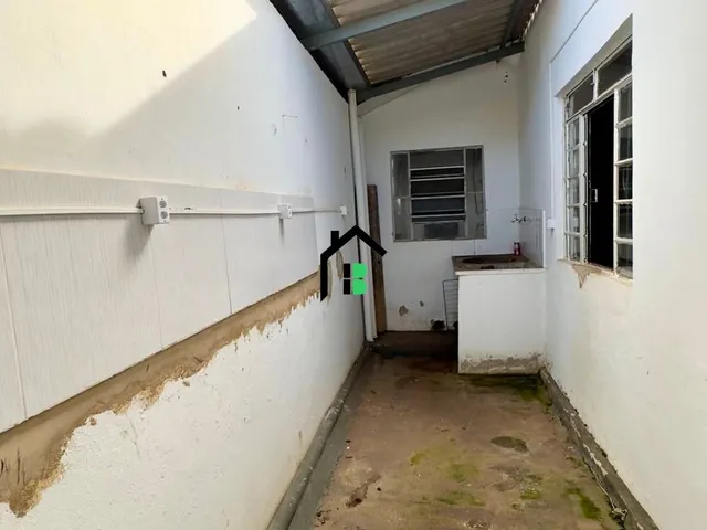 Imagem 7: Casa comercial no centro, 3 quartos, 2 salas, 2 vagas de garagem