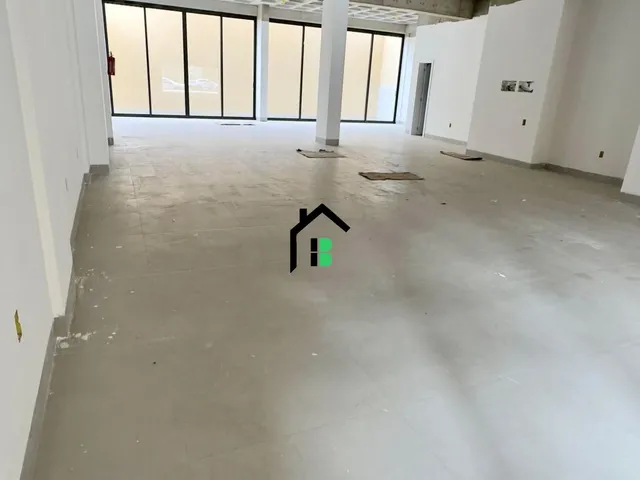 Imagem 3: Loja comercial de 260m² para locação no centro!