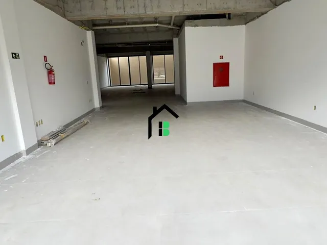 Imagem 4: Loja comercial de 260m² para locação no centro!