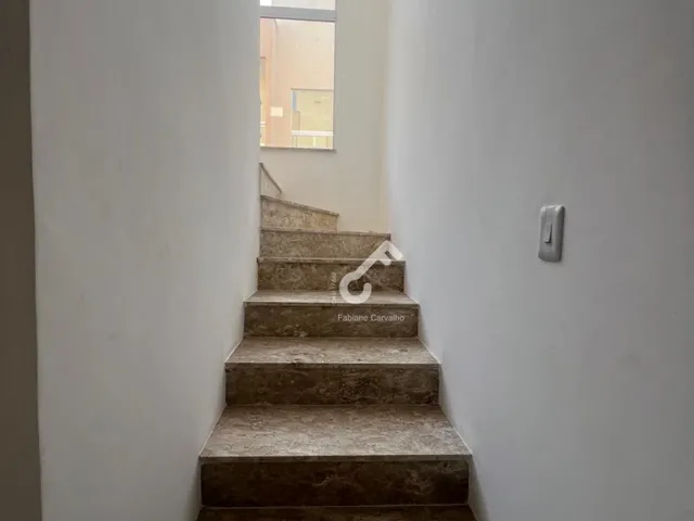 Imagem 9: IPITANGA, Lauro de Freitas. Duplex compostos de 3 quartos sendo 1 suíte. Área