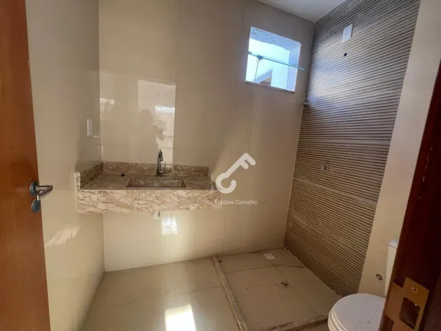 Imagem 13: IPITANGA, Lauro de Freitas. Duplex compostos de 3 quartos sendo 1 suíte. Área