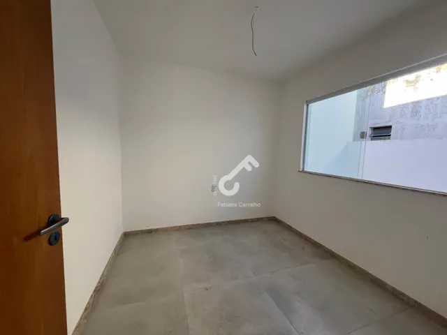 Imagem 15: IPITANGA, Lauro de Freitas. Duplex compostos de 3 quartos sendo 1 suíte. Área