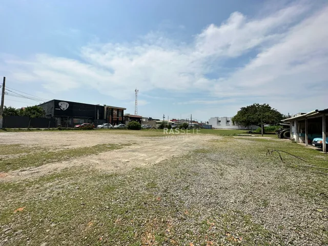 Imagem 10: AMPLO TERRENO COM 3.638,87 M² NO CENTRO DE NAVEGANTES - SC