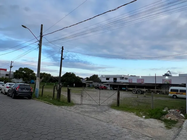 Imagem 6: AMPLO TERRENO COM 3.638,87 M² NO CENTRO DE NAVEGANTES - SC