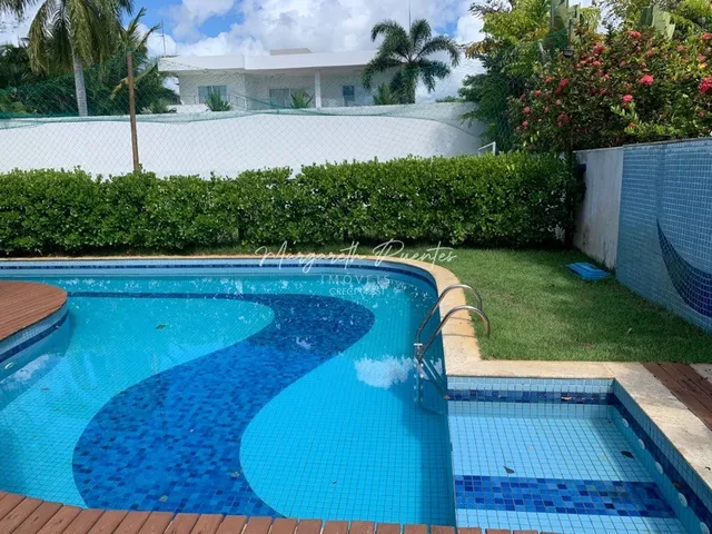 Imagem 7: Casa Espetacular, 4 suítes, mais Home e salão de jogos, piscina com raia, campinho