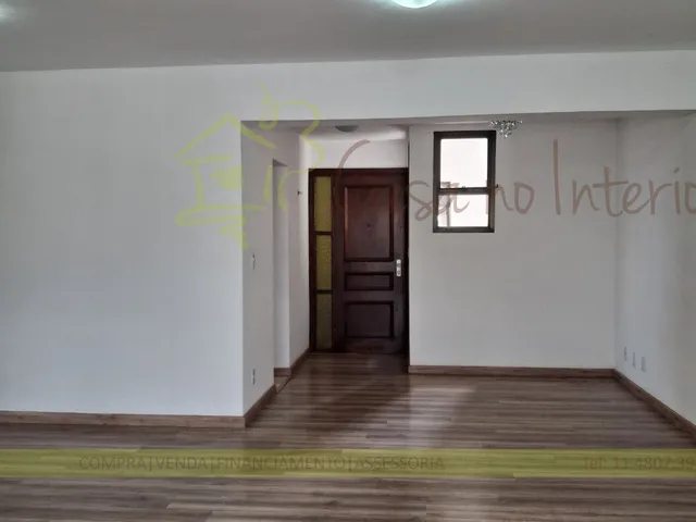 Imagem: O apartamento possui 3 Dormitórios, 1 Suíte, 2 Banheiros,