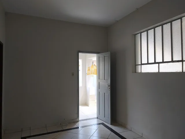 Imagem 3: Casa no Centro - Esmeraldas