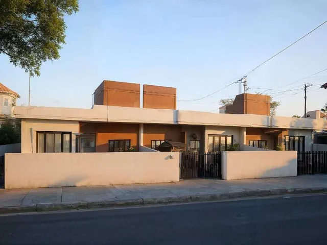 Imagem: Casa de Esquina Geminada Nova a 200m da
