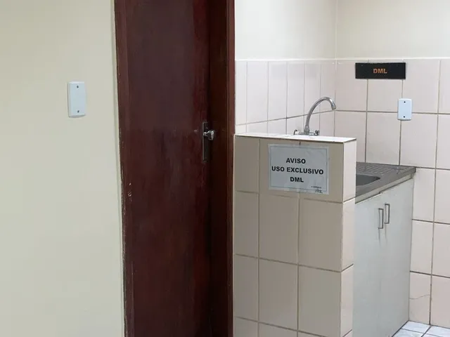 Imagem 6: SALA - BELÉM Sala comercial com 2 banheiros