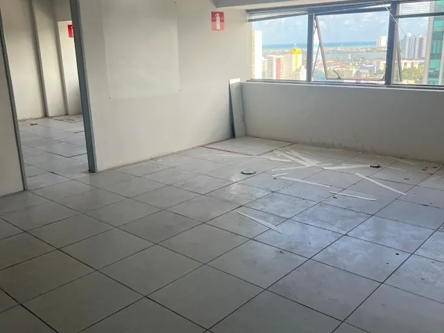 Imagem 16: Venda ou Locação de Sala Comercial na Ilha do Leite, Recife-PE: 5 Salas, 6 Vagas e