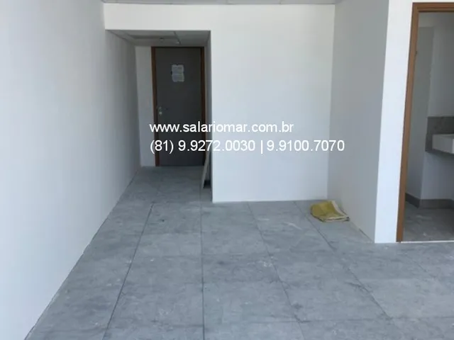 Imagem 2: Sala Comercial de Alto Padrão no Empresarial Rio Mar Trade Center - Venda ou Locação