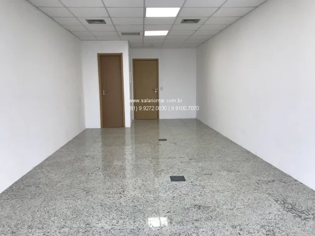 Imagem 2: Oportunidade Única: Sala Comercial no Empresarial Rio Mar Trade Center, Pina, Recife-Pe