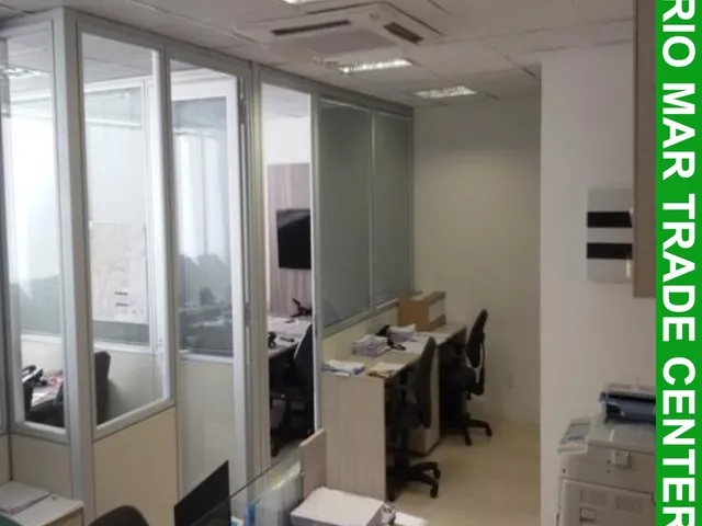 Imagem: Sala Comercial no Empresarial Rio Mar Trade