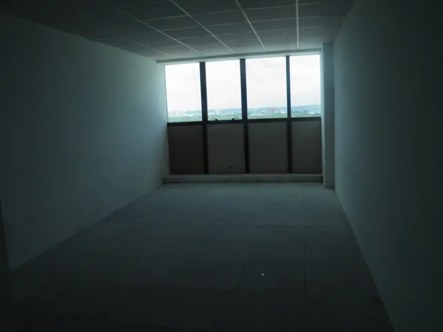 Imagem 3: Excelente oportunidade! Sala comercial à venda/locação no Empresarial Rio Mar Trade