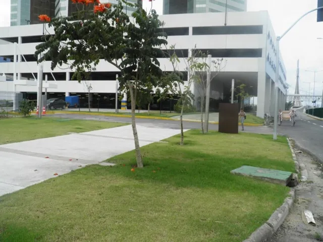 Imagem 7: Sala Comercial de Alto Padrão no Empresarial Rio Mar Trade Center - Recife-PE, Bairro