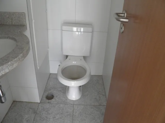 Imagem 5: Sala Comercial de Alto Padrão no Empresarial Rio Mar Trade Center no Pina, Recife-PE: 1