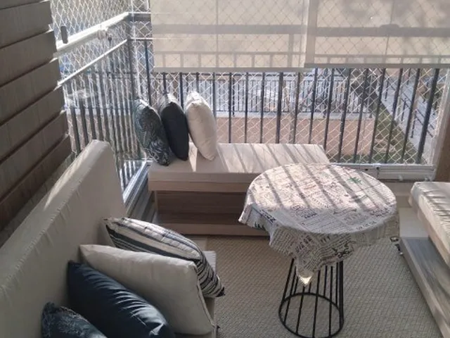 Imagem: O apartamento possui 2 Dormitórios, 1 Suíte, 2 Banheiros,
