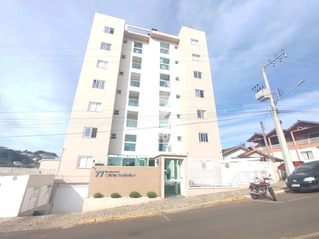 Imagem: O apartamento possui 2 Dormitórios, 1 Suíte, 1 Banheiro,