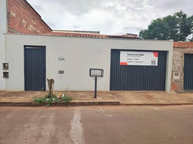 Imagem: Casa Residencial em Ituiutaba - Mg, Lagoa