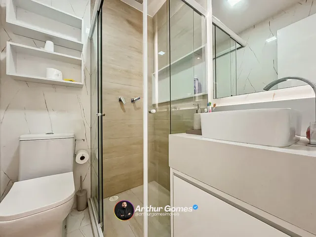Imagem 16: Apartamento em Candeias com 3 Quartos, Vista Mar e Mobiliado - Edf Cyro Vidal