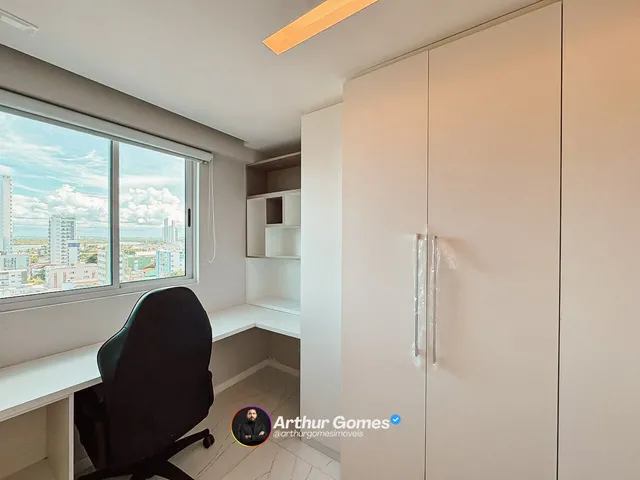 Imagem 13: Apartamento em Candeias com 3 Quartos, Vista Mar e Mobiliado - Edf Cyro Vidal