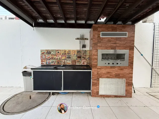 Imagem 6: Apartamento em Candeias com 3 Quartos, Vista Mar e Mobiliado - Edf Cyro Vidal