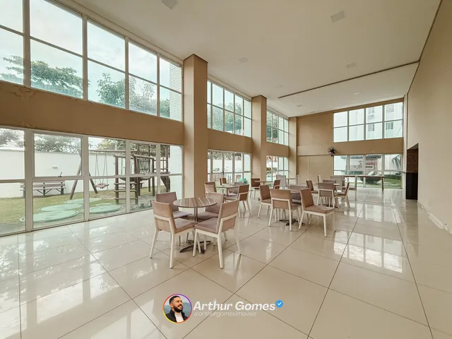 Imagem 2: Apartamento em Candeias com 3 Quartos, Vista Mar e Mobiliado - Edf Cyro Vidal