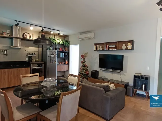 Imagem 5: Casa Plana Solta com Móveis Projetados e Deck com Churrasqueira em Eusébio, Porteira