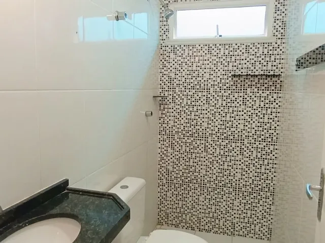 Imagem 11: Casa Plana Solta com Móveis Projetados e Deck com Churrasqueira em Eusébio, Porteira