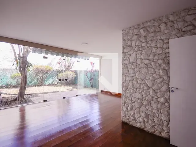 Imagem: Casa À Venda - Bosque da Saúde, 5 Quartos