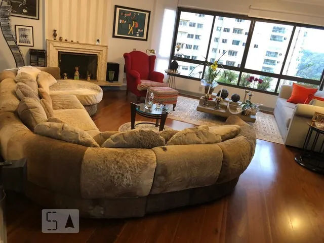 Imagem: O apartamento possui 4 Dormitórios, 4 Suítes, 6