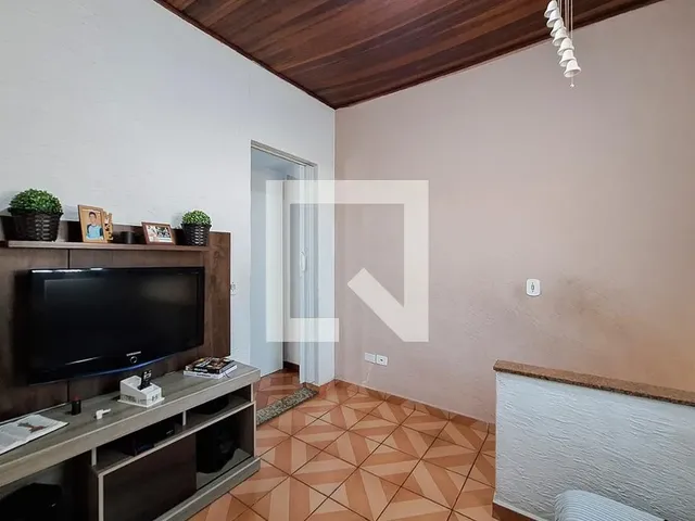 Imagem: Casa à Venda - Água Fria, 5 Quartos, 220