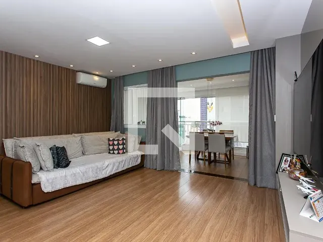 Imagem: O apartamento possui 3 Dormitórios, 1 Suíte, 2 Banheiros,