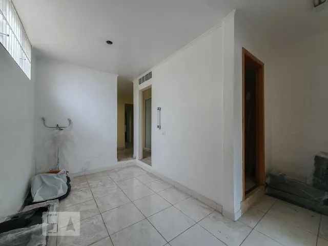 Imagem: Casa À Venda - Bosque da Saúde, 7 Quartos
