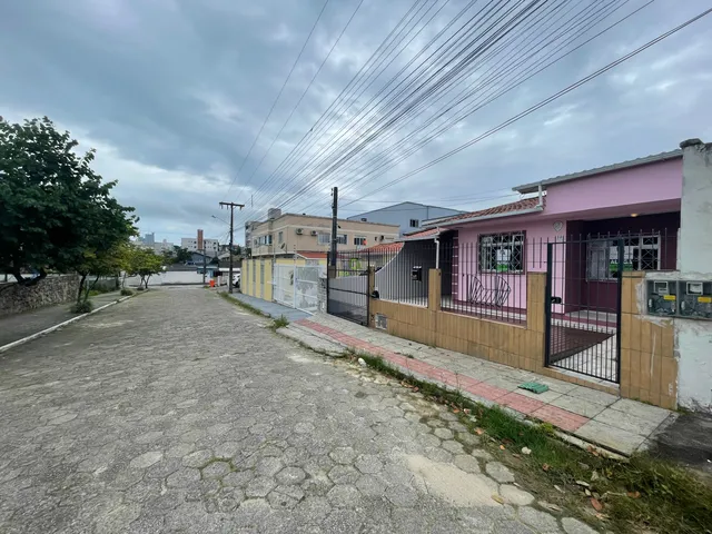 Imagem 3: Casa com 3 Quartos em Areias para Locação
