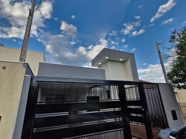 Imagem 2: Casa 03 Dorm. em Conjunto Habitacional Requiao - Maringá