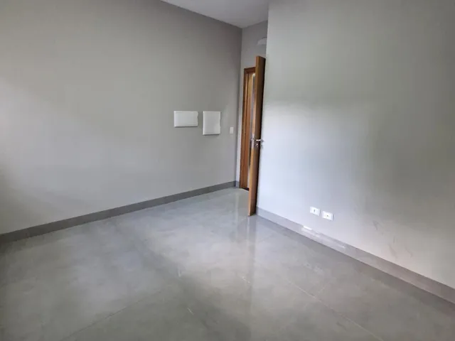 Imagem 8: Casa 03 Dorm. em Conjunto Habitacional Requiao - Maringá