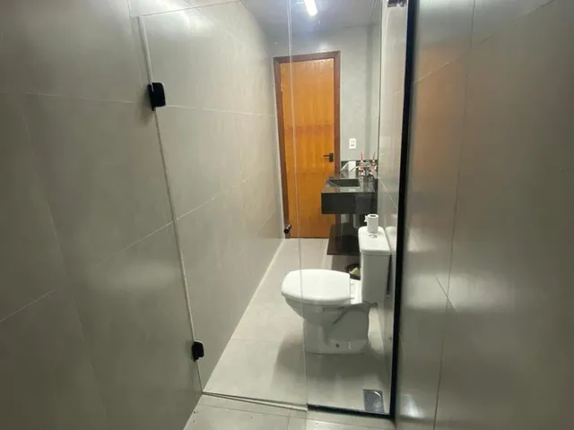 Imagem 15: Maringá: Casa de 3 Quartos com Edícula nos Fundos em Terreno Inteiro (360m²