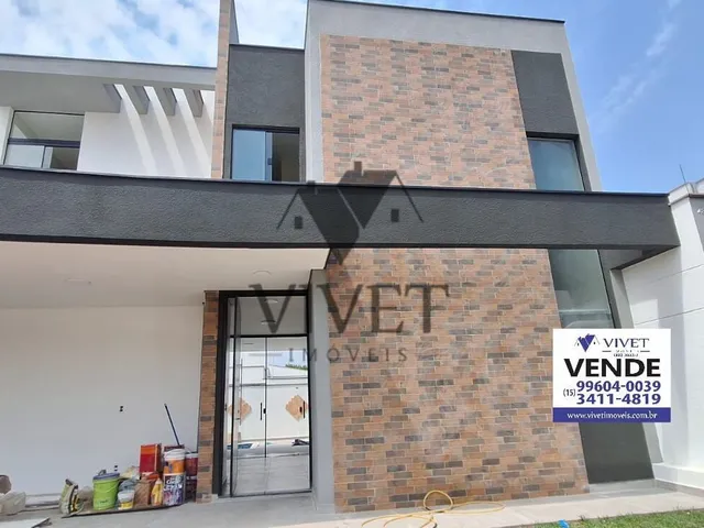 Imagem: A casa em condomínio possui 5 Dormitórios, 3 Suítes, 4