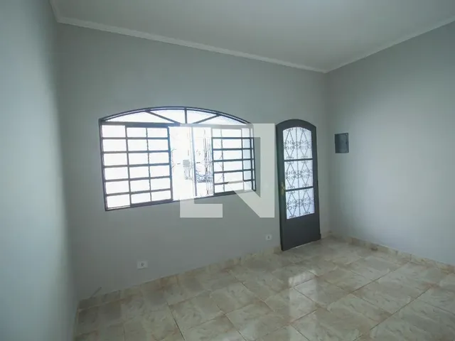 Imagem: Casa à Venda - Belém, 2 Quartos, 97 m2