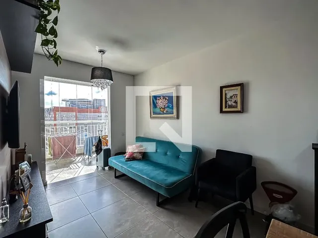 Imagem: O apartamento possui 3 Dormitórios, 1 Suíte, 2 Banheiros,