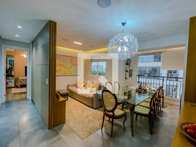 Imagem: O apartamento possui 2 Dormitórios, 1 Suíte, 2 Banheiros,