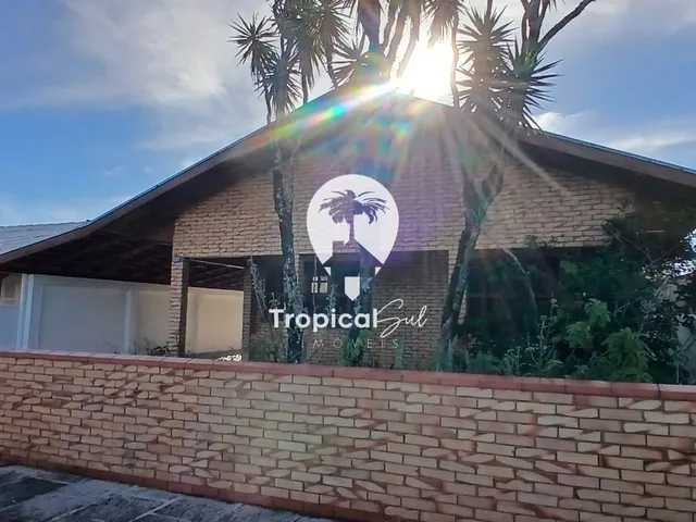 Imagem: Casa com 3 Dormitórios para Locação Anual