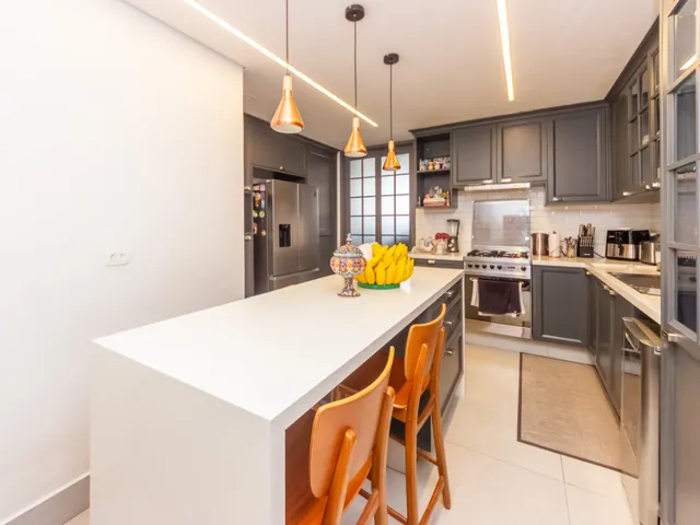 Imagem 10: Apartamento para venda em Indianópolis com 4 quartos, sendo 3 suítes, 162m²
