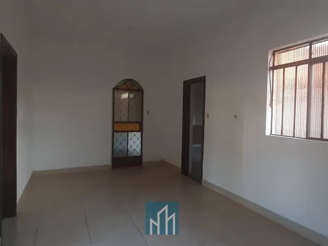 Imagem 9: IMÓVEL COM DUAS MORADIAS E RENDA EXTRA!