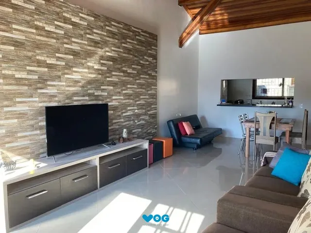 Imagem: Casa de 3 Dormitórios com 181M² À Venda