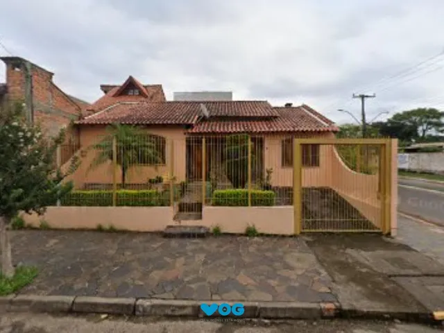 Imagem: Casa com Piscina 3 Dormitórios e 1 Vaga