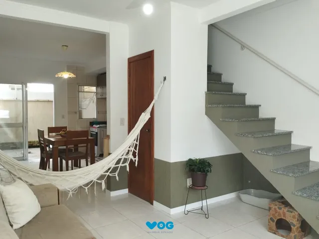 Imagem: Casa Sobrado Semi Mobiliada com 2 Dormitórios