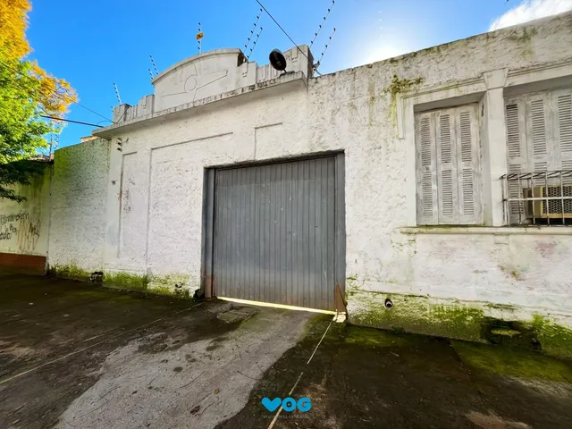 Imagem: Ponto Comercial com Pátio para 14 Vagas